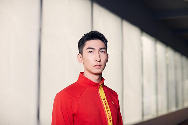 午夜在线播放视频